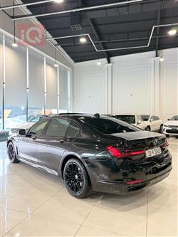 بي ام دبليو الفئة 7